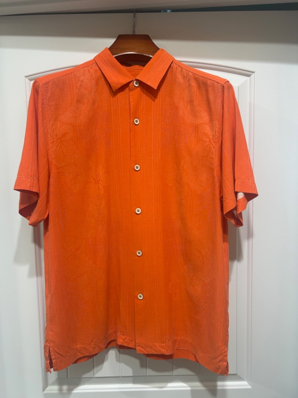 Tommy Bahama Silk Camp Shirt, Size L, $10, Original $150